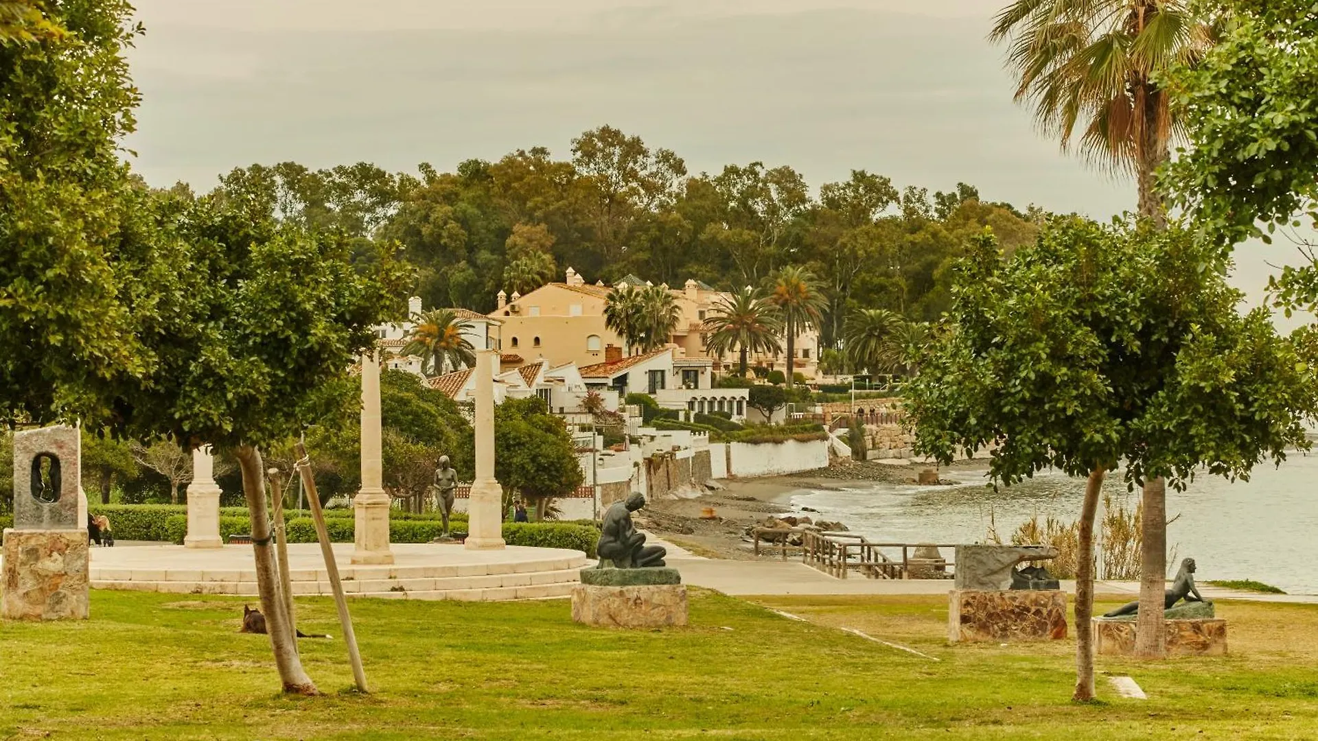 Coastal Gem Penthouse Daire Estepona İspanya