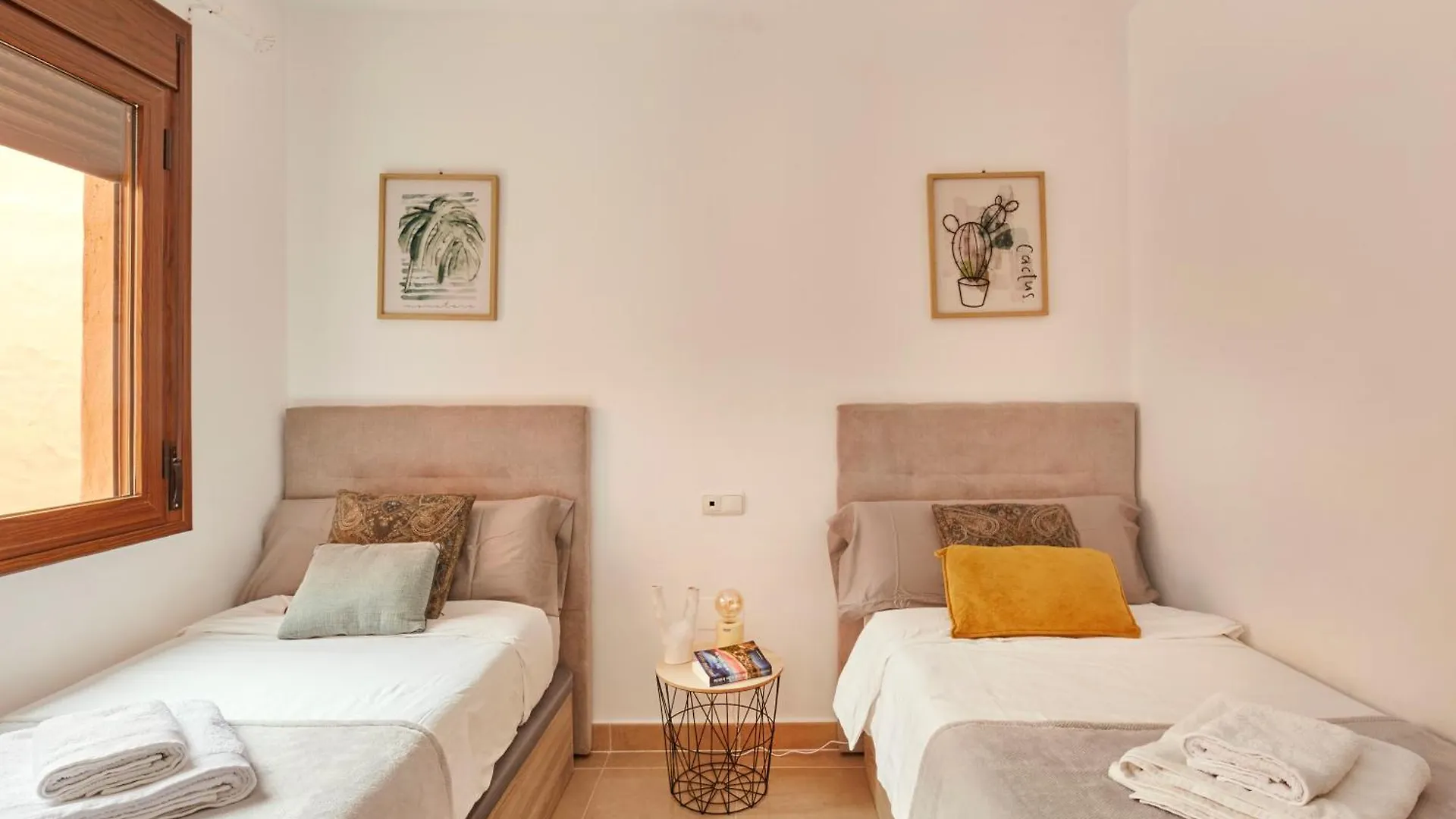 Coastal Gem Penthouse Daire Estepona