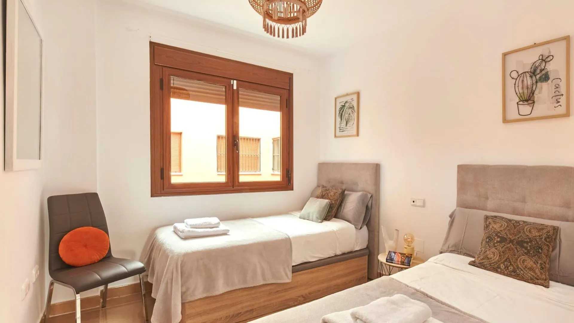 Coastal Gem Penthouse Daire Estepona